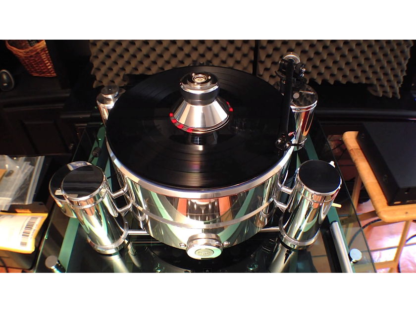 Acoustic Solid Royal  "World-Class" 110 lbs/up to 3 tonearms (Made in Germany)