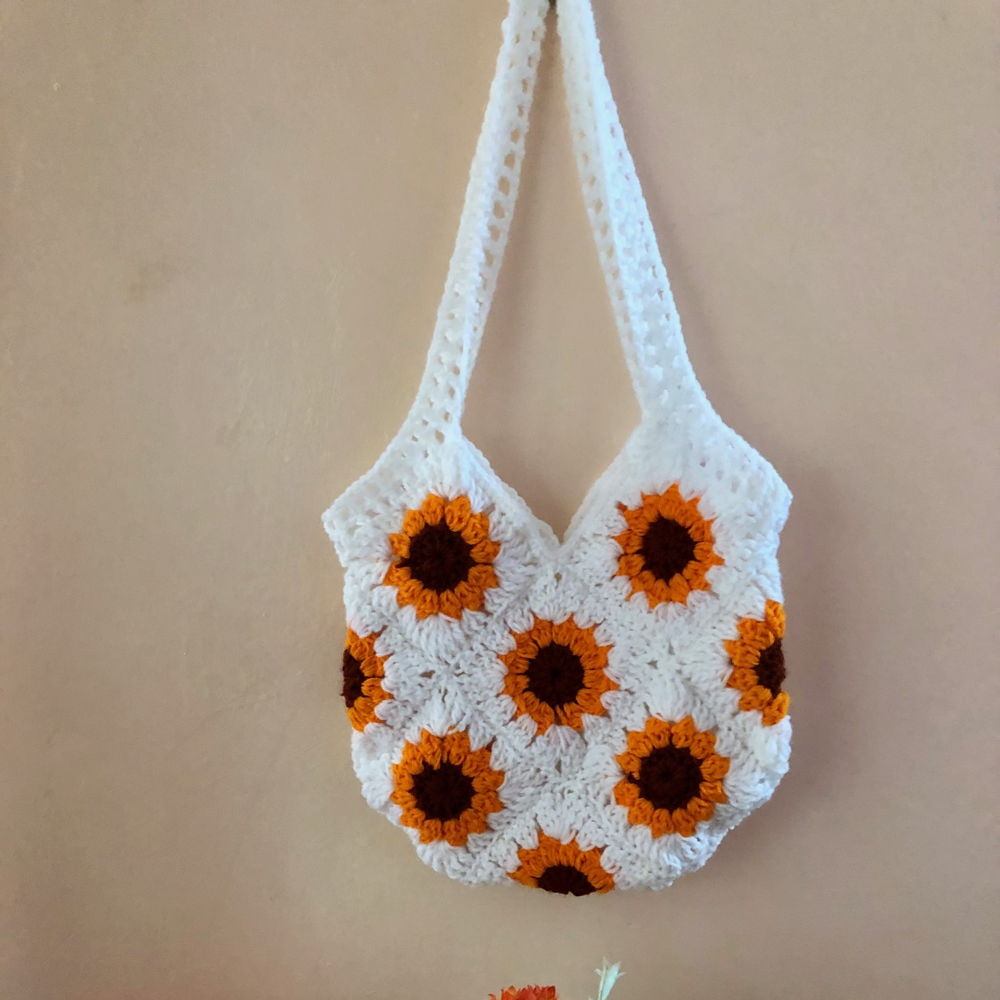 SunBurst Granny Square Bag