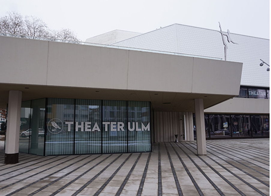  Ulm
- TheaterUlm II_bearbeitet-III.jpg