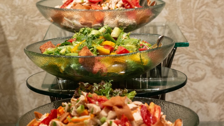 FOOD AND FAMILY DINING FOOD AND FAMILY DINING