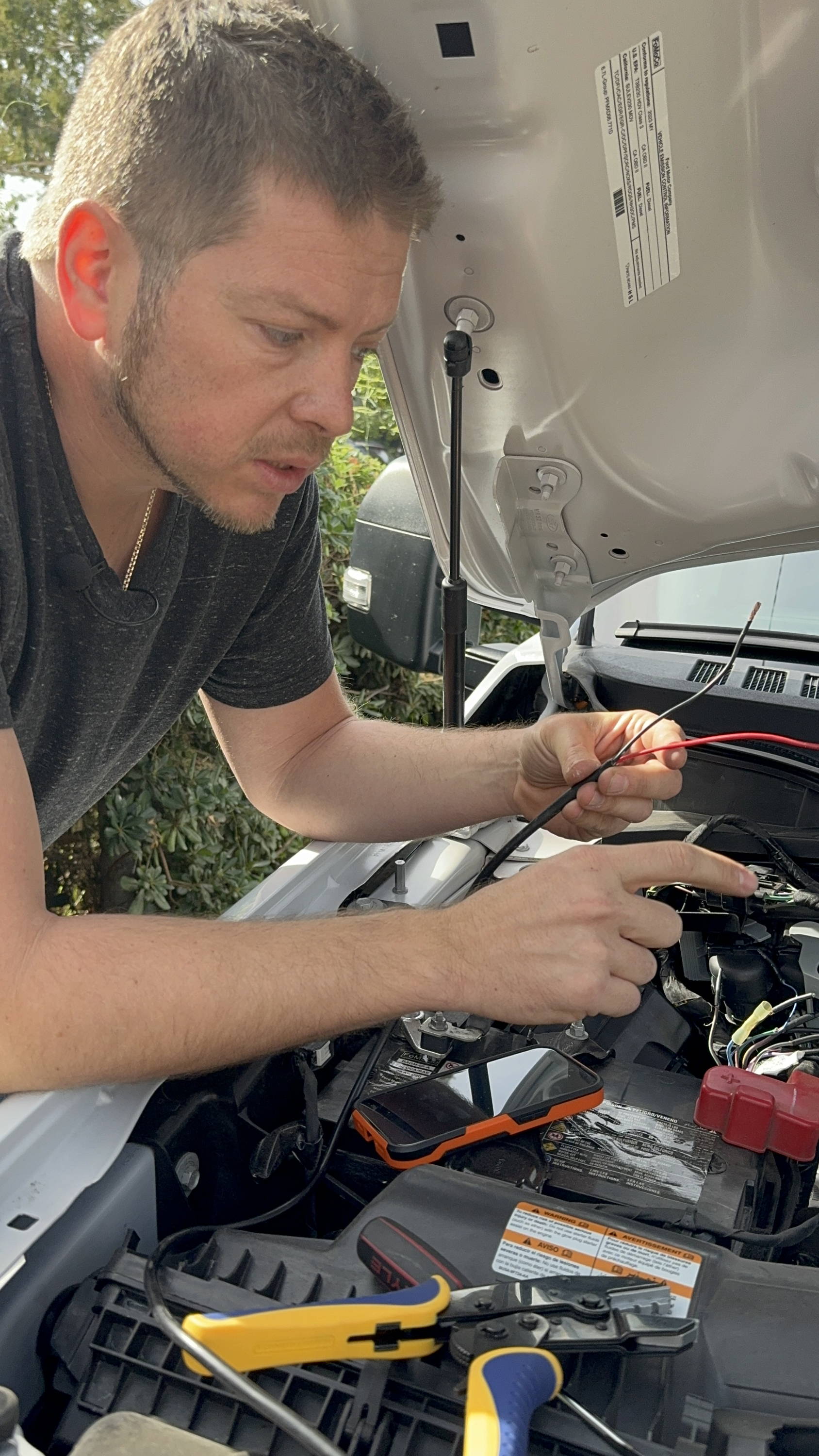 mike owner of m&R automotive shows aux switches on ford superduty