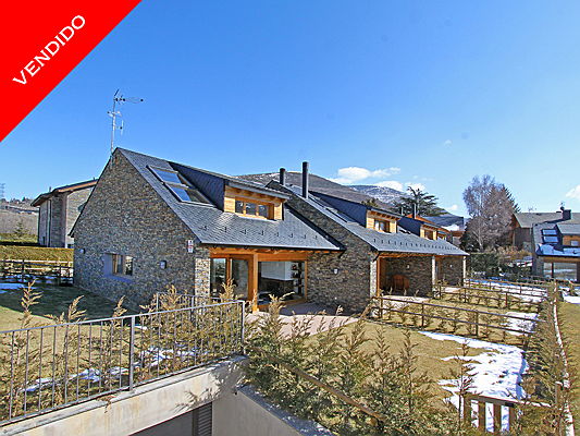  Puigcerdà
- Casa vendida en Alp, Cerdanya