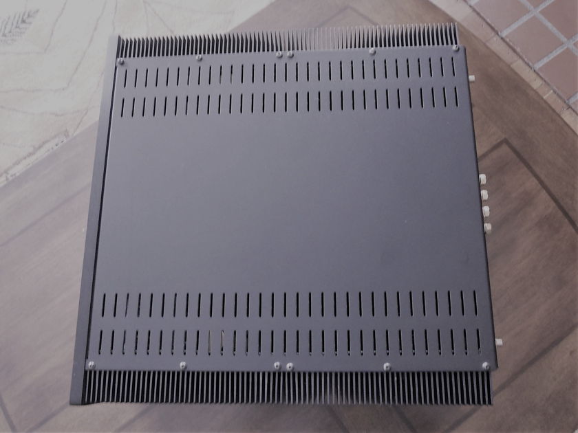 Belles 350a PRICE DROP:Reference Stereo Amp