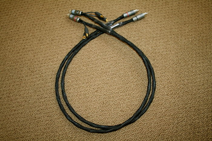 Synergistic Research Element Copper- 1M RCA Interconnects