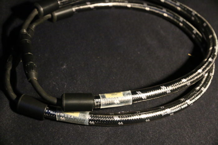 Straight Wire Crescendo 3 XLR 1 meter pair mint