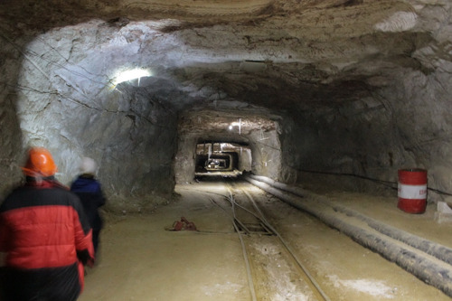 Экскурсия по действующей шахте в Пешелани