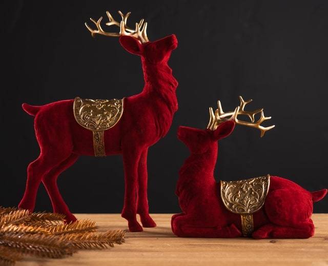 outdoor decoration nutcrackers with wreath and candy cane