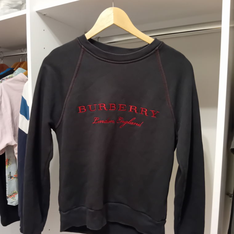 Burberry London England Pullover