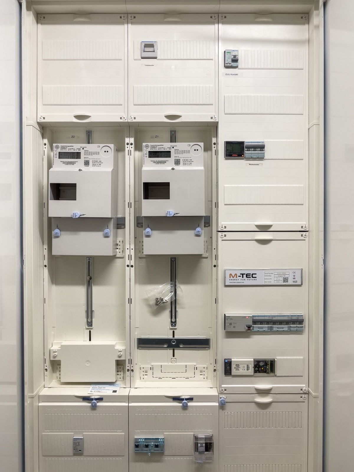 Foto Kundenreferenz EFH Technikraum Zählerschrank