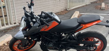 2023 KTM 200 DUKE motorcycle for rent near Chandler, AZ