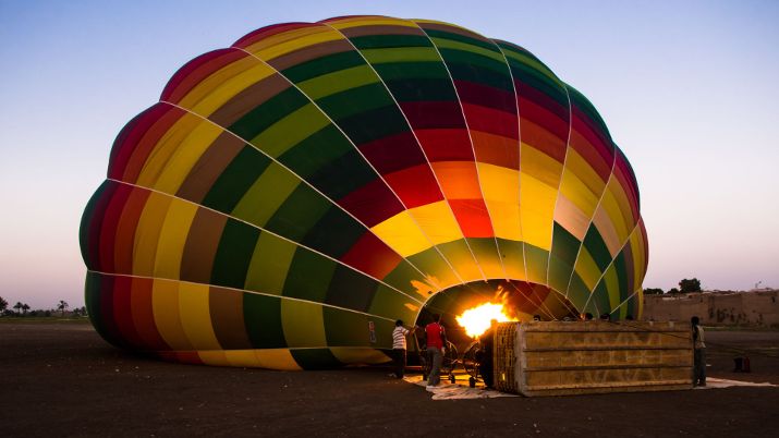 Hot air balloon rides in Luxor typically last around 45 minutes to 1 hour, depending on weather conditions and the specific flight package offered by the operator