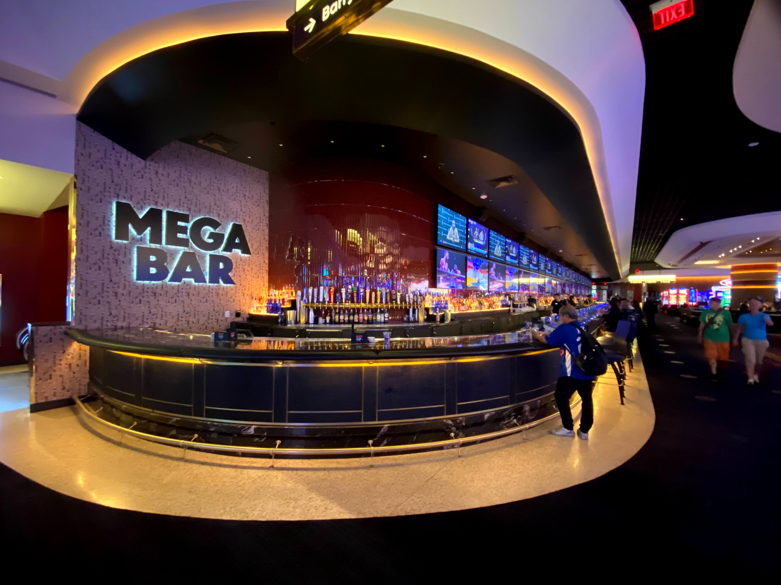 Mega Bar At Circa Photos Reviews And Information