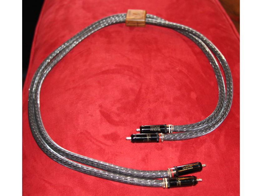 Kimber Kable KS-1036  Black Pearl Silver 1M RCA Cable