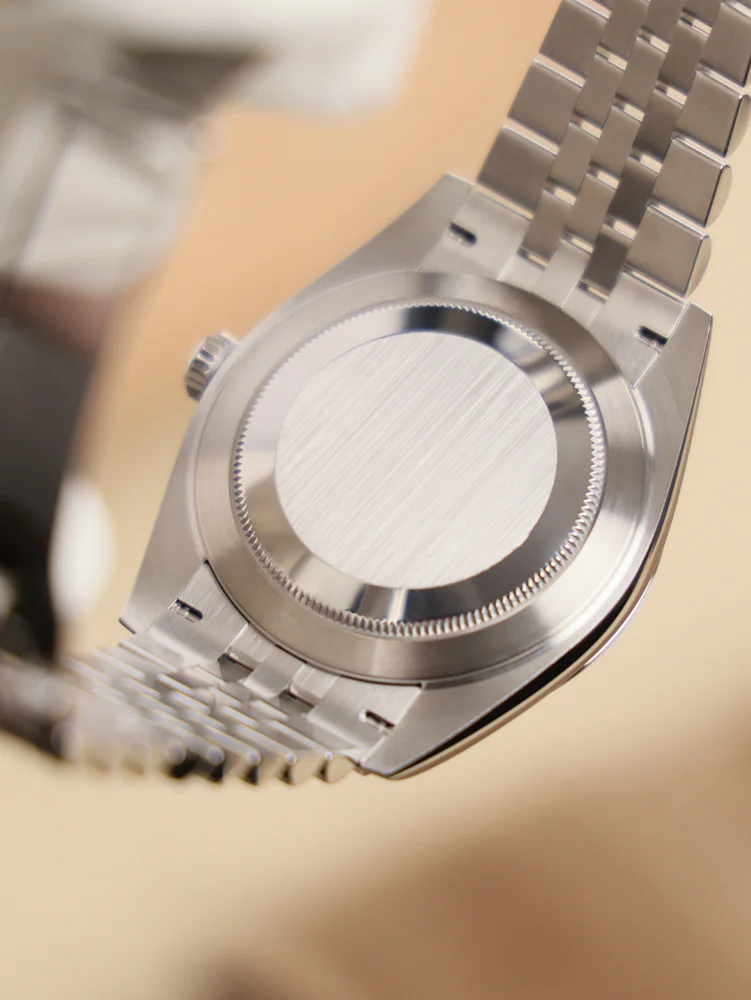 Datejust 41 Smooth Bezel Jubilee Bracelet Black Index Dial