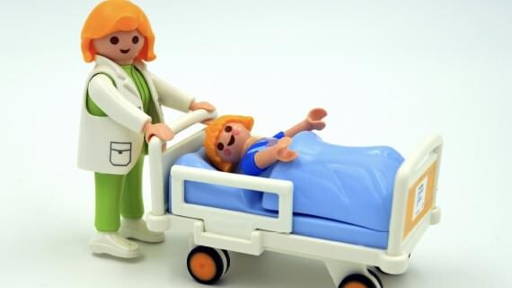 ‘Verpleegkundige slaat brug tussen patiënt en technologie