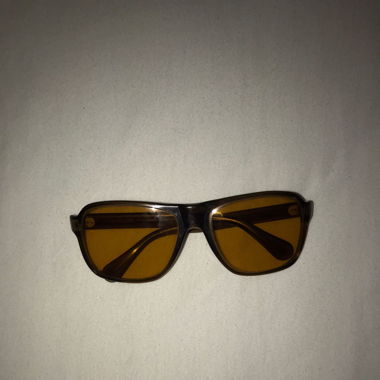Sonnenbrille