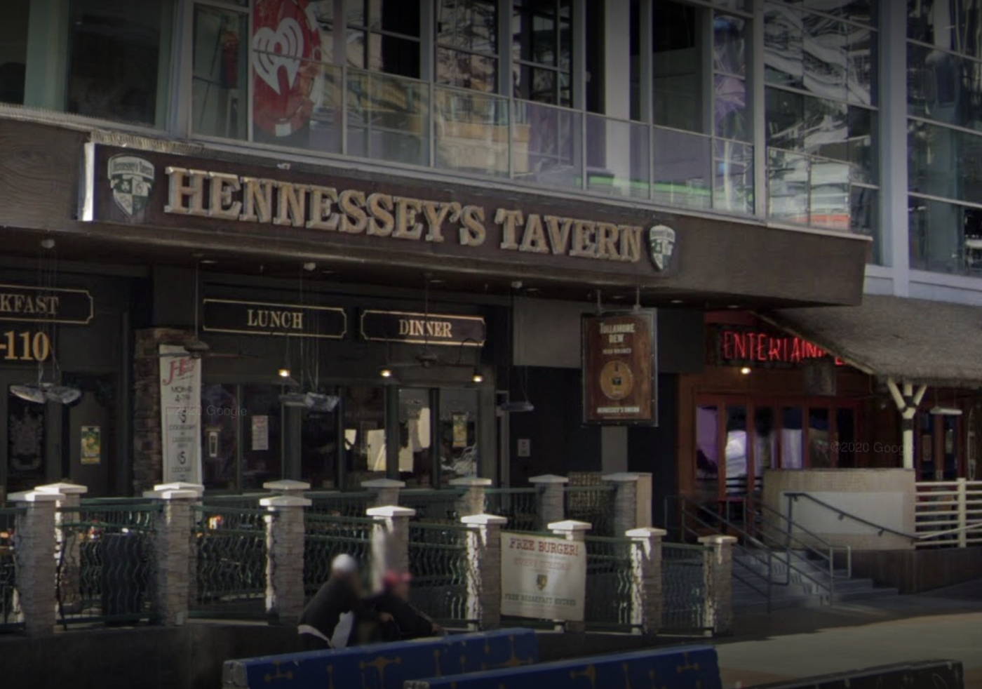 Hennessey's Tavern at Downtown Las Vegas