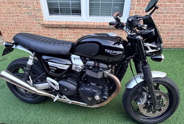 2019 TRIUMPH SPEED TWIN 1200 motorcycle for rent near Dumfries, VA