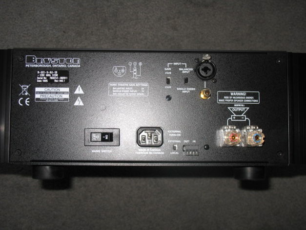 Bryston  7BSST2 Power Amplifiers-Black