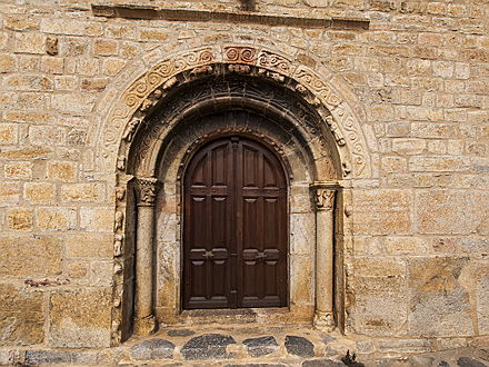  Puigcerdà
- Portal-Iglesia-Santa-Maria-All-Isovol