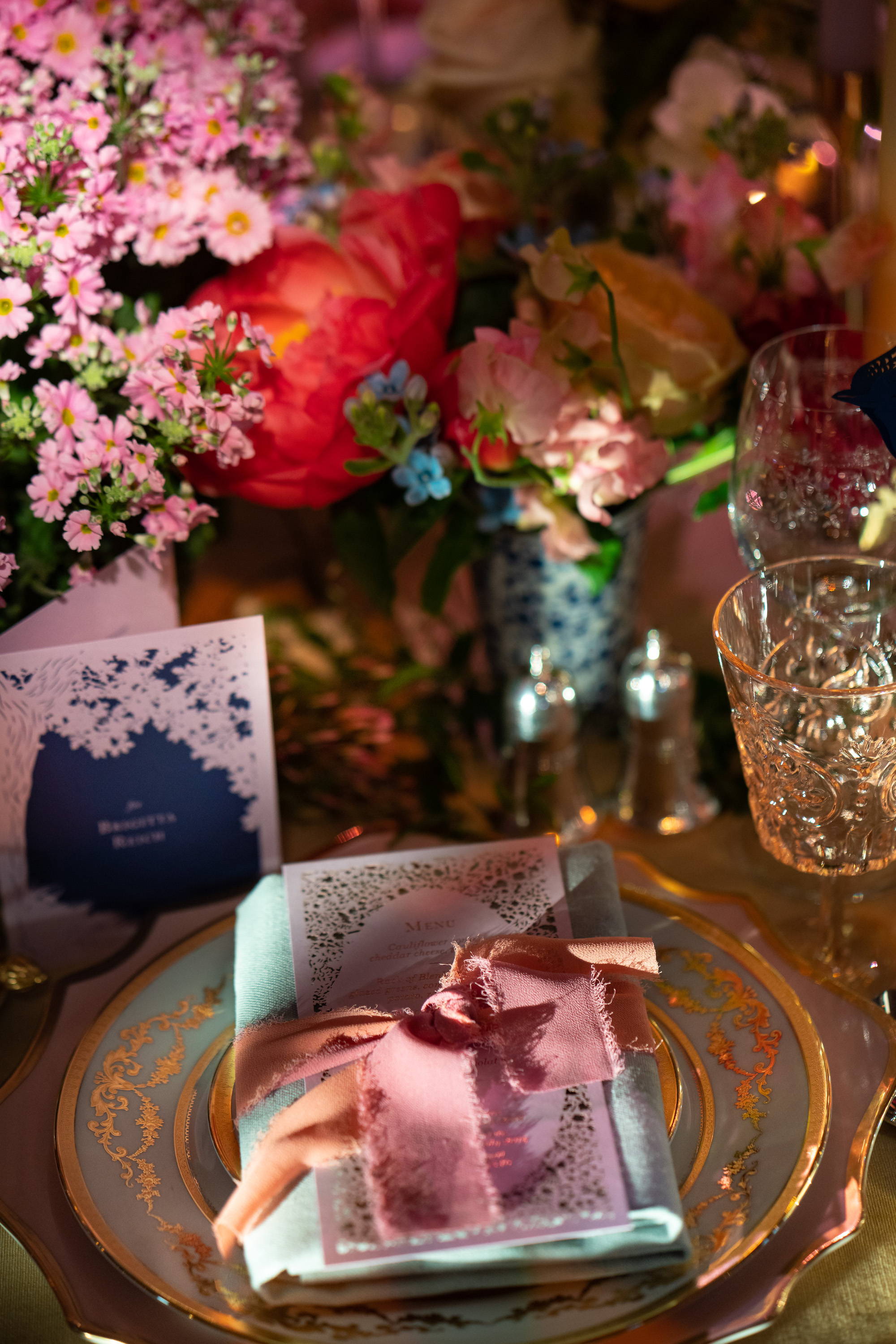 Wild at Heart Wedding Breakfast Flowers at Blenheim Palace