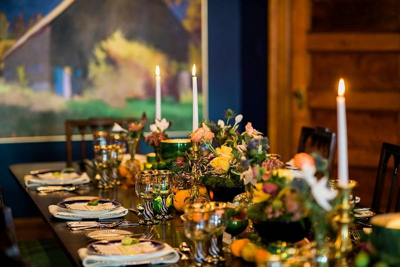 Rowland house family style centerpiece