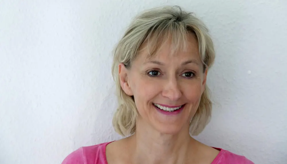 Dr. Ines Kirchhoff