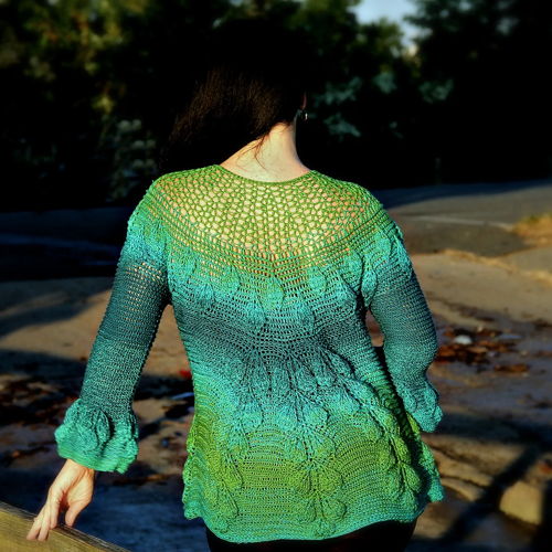 Embossed Leaves Seamless Cardigan