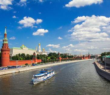 Речная прогулка по центру Москвы от парка «Зарядье»