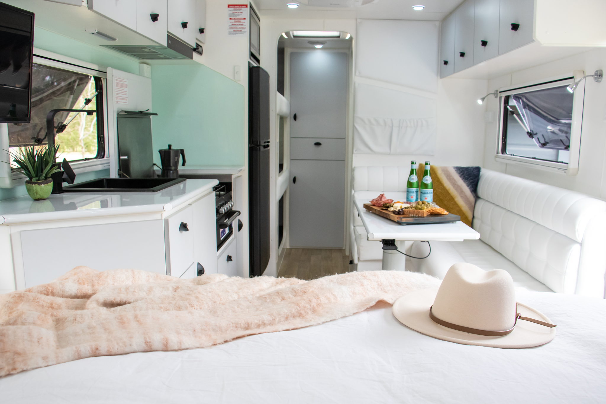 Extreme Offroad Caravan Gladiator - AUD$60,000 and Q$20,000 - Image 4