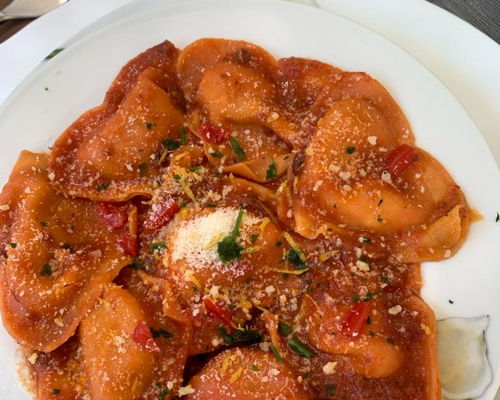 Cooking classes Partinico: Ravioli Masterclass and Tour of the Colorful Borgo Parrini