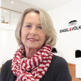 Astrid Hammacher ist Immobilienmaklerin bei Engel & Völkers Kappeln.