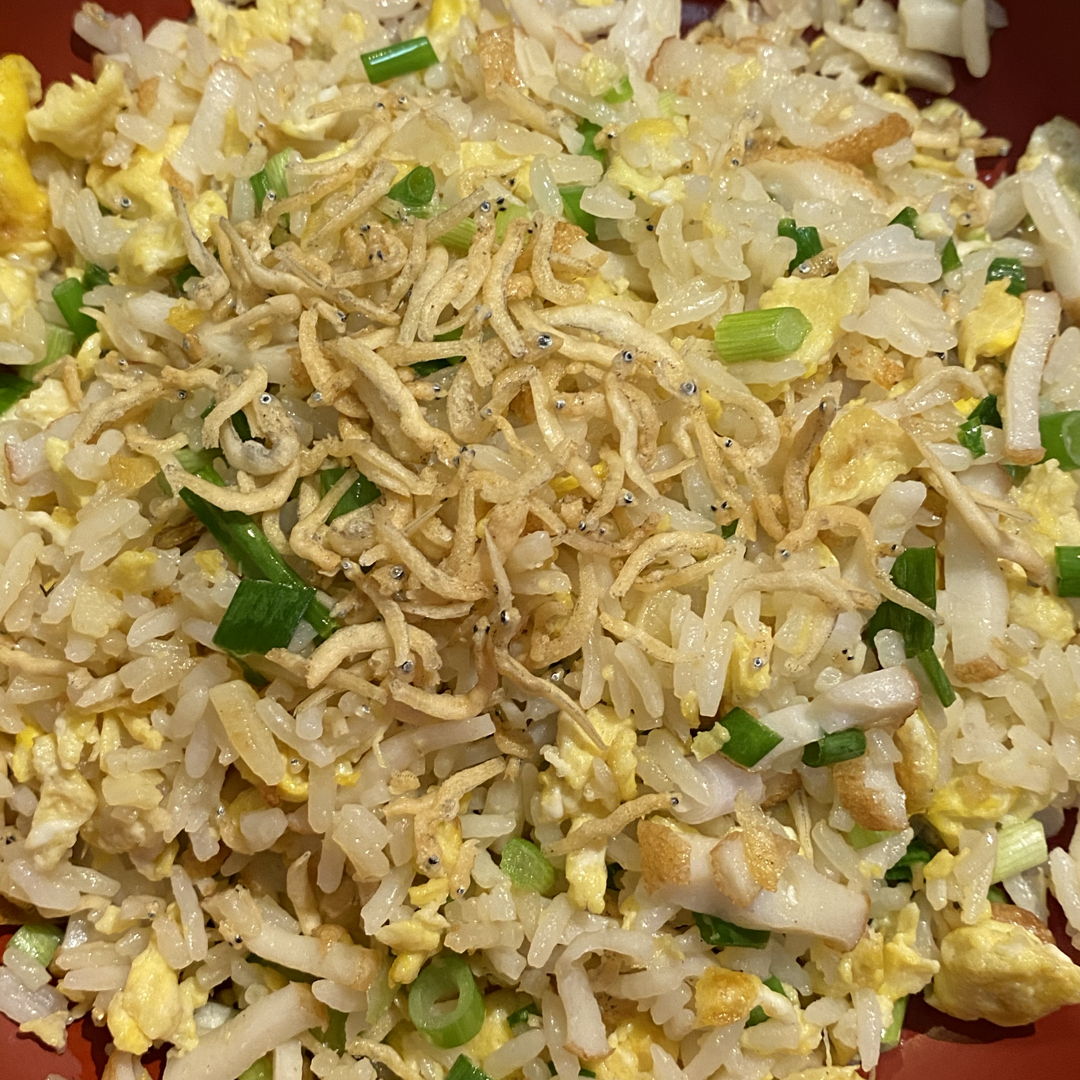 Silverfish fried rice