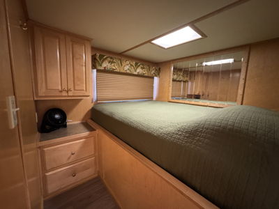 Boat Image 11