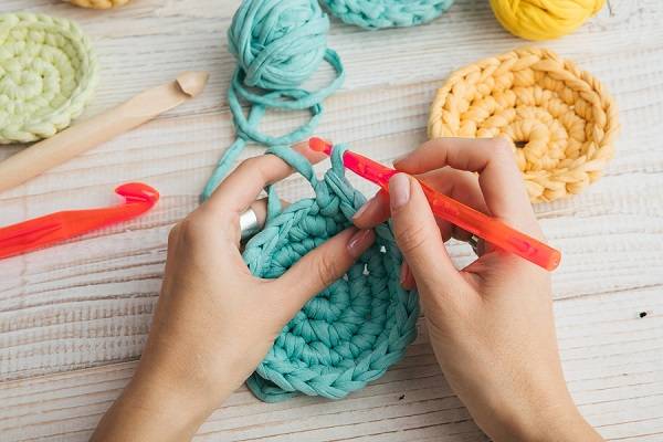 does crocheting relieve stress