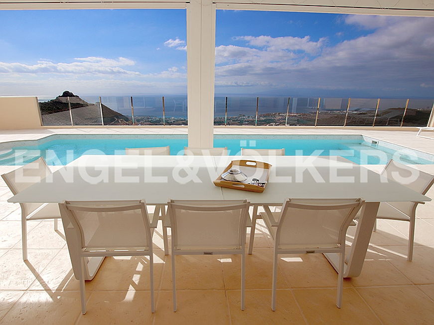  Коста Адехе
- Property for sale in Tenerife: Villa for sale in Tenerife, Costa Adeje, Tenerife Sur