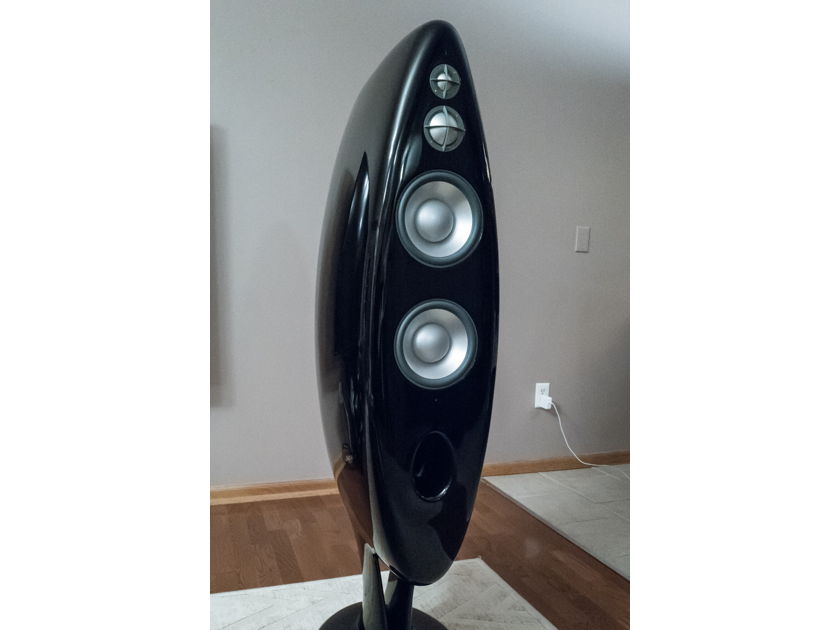 Vivid Audio K-1 Beautiful condition in black finish