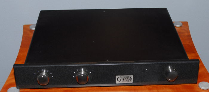 LFD LS2 Silver Signature Pre Amplifier