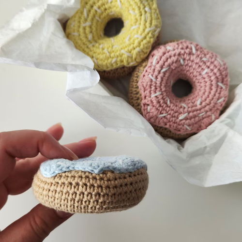 DONUT crochet pattern PDF - Crochet Food Pattern Cute Crochet Pattern Play Food Crochet Doughnut Keychain Pretend Food Amigurumi Pattern