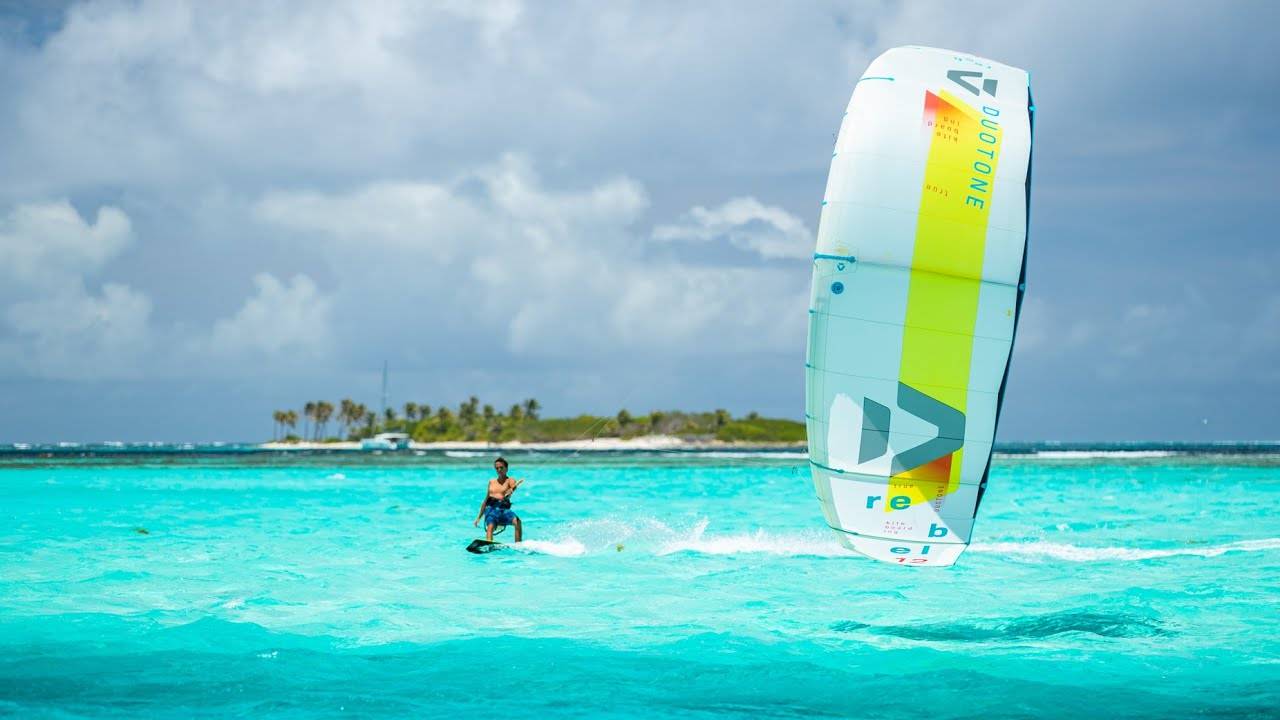 Wing foiling wings