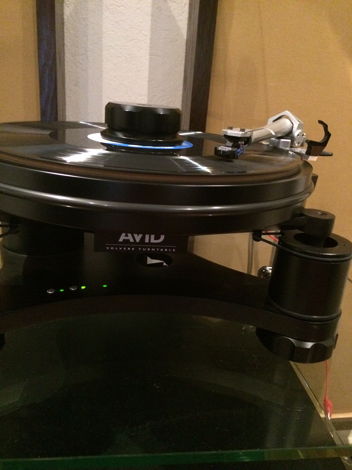 AVID Volvere SP Turntable with SME M2-9 Tonearm at huge...