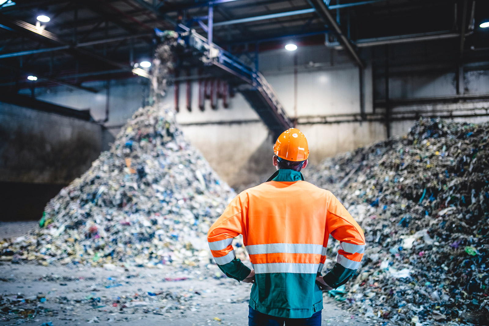 Smarter Manufacturing Waste Management Starts on the Factory Floor