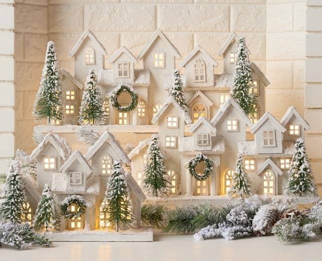 Raz Imports Wooden Sleigh With Winter Natural Arrangement and Pinecone Christmas Home Decor