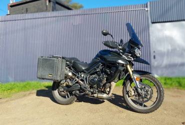 2012 TRIUMPH TIGER 800 ABS motorcycle for rent near Oakland, CA