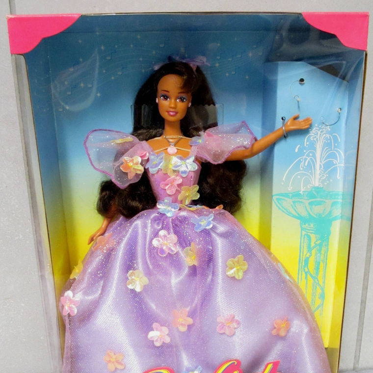 1995 Mattel Songbird Barbie Teresa im Blumenkleid