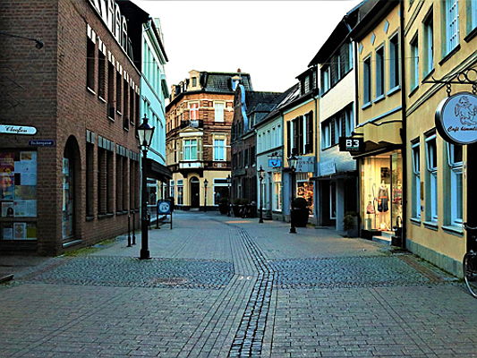  Hannover
- Leere Altstadt in Kempen