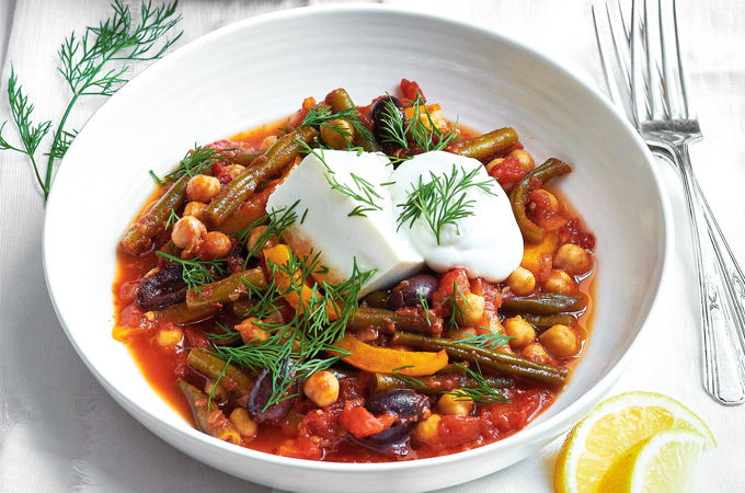 Tofu mou soyeux et légumes confits à la tomate