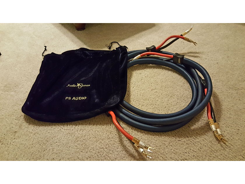 PS Audio Audio xStream statement speaker cables 2.5 meters with spade plugs