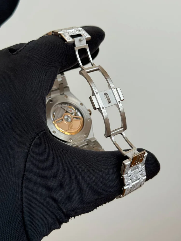 Frosted Selfwinding Box + Papers 2022