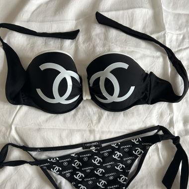 Swimsuit 